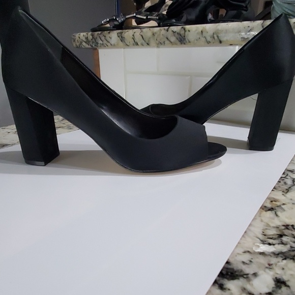 nina black satin pumps